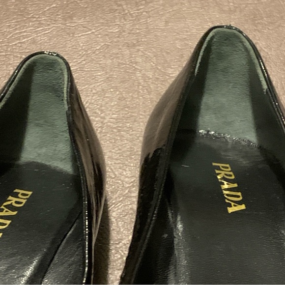 Vintage Prada Patent Leather Pointy Toed Heels Prada Pumps Made in Italy Sz 38.5 - Picture 14 of 16